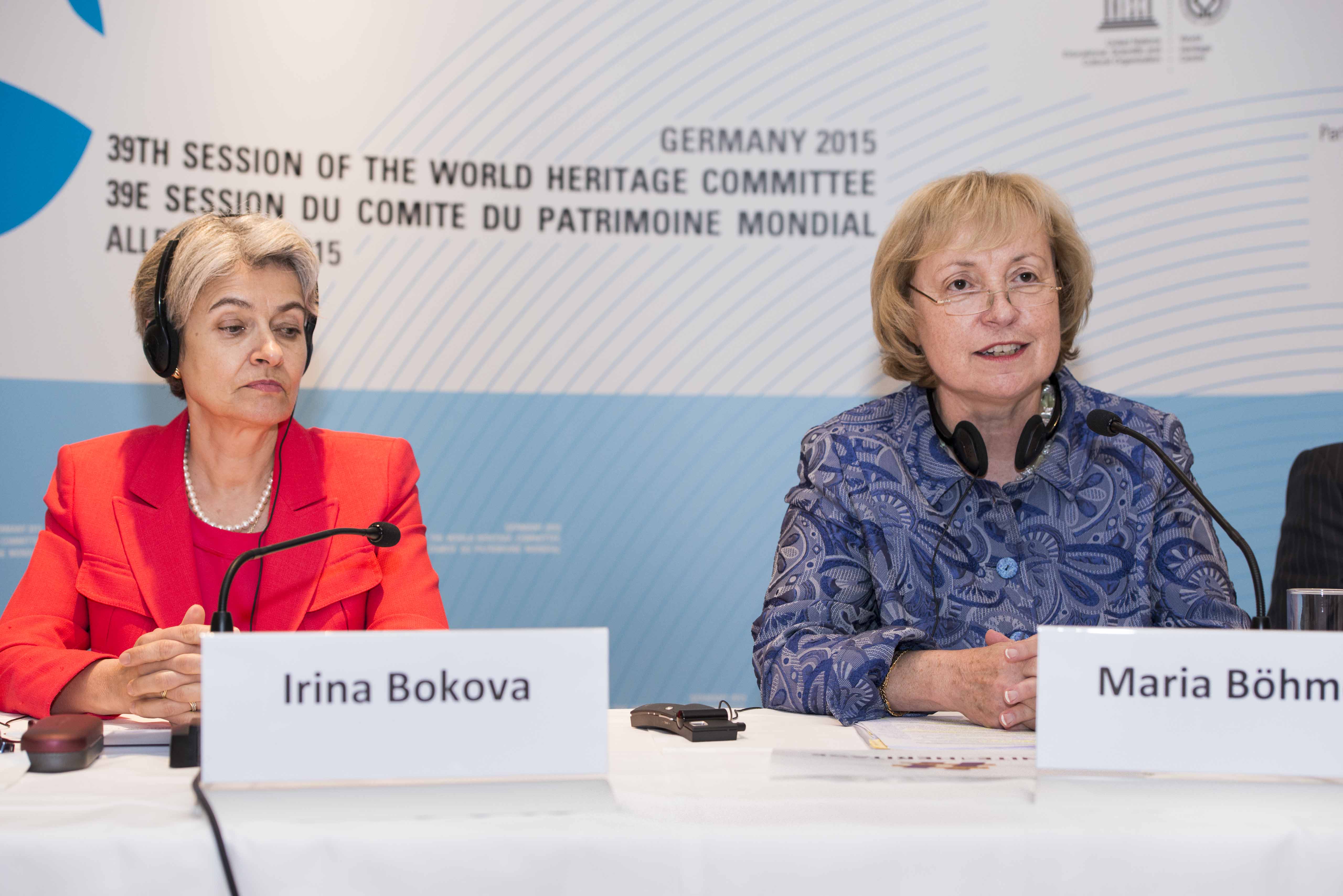  DUK/Kolja Matzke: UNESCO-Generaldirektorin Irina Bokova und Staatsministerin Bhmer